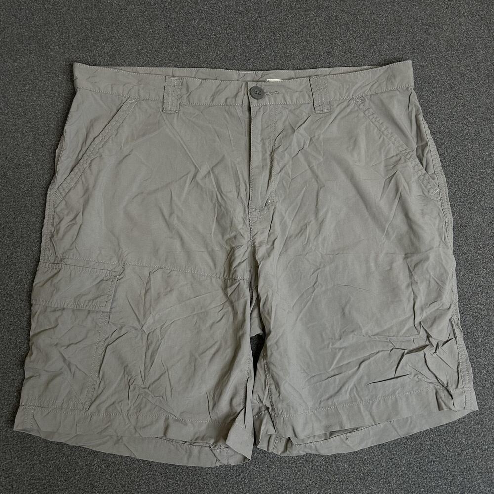 Columbia Shorts Mens 38 Gray Omni-Shade Sun Protection Cargo Outdoor Hiking